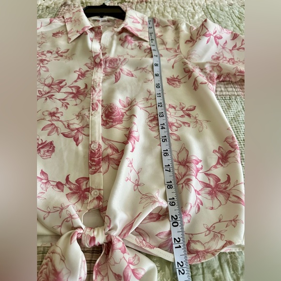 Preston & York Kinsley Pink Floral Tie-Front Blouse - Picture 11 of 11
